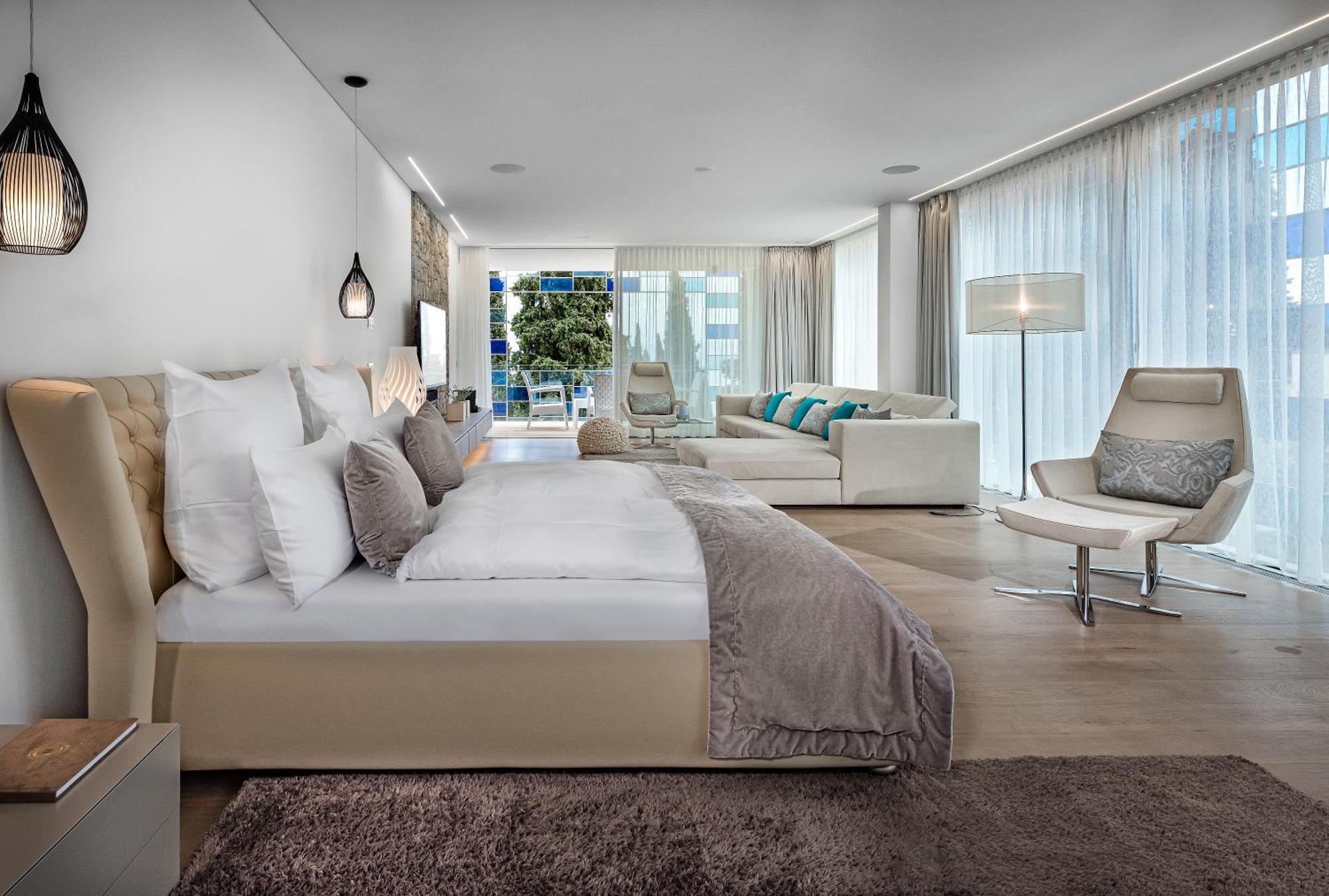 Eden Reserve Hotel Гардоне Ривера Екстериор снимка